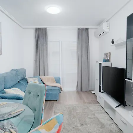 Ll13 By Zanis Apartment Torrevieja
